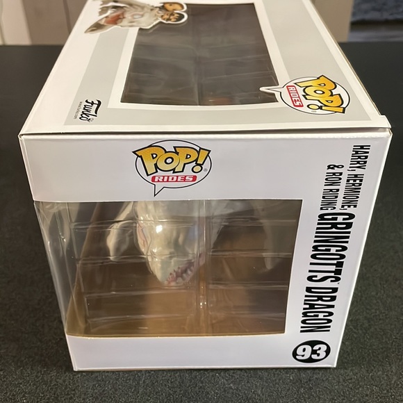 Pop! Rides # 93 Gringott’s Dragon - Picture 5 of 10